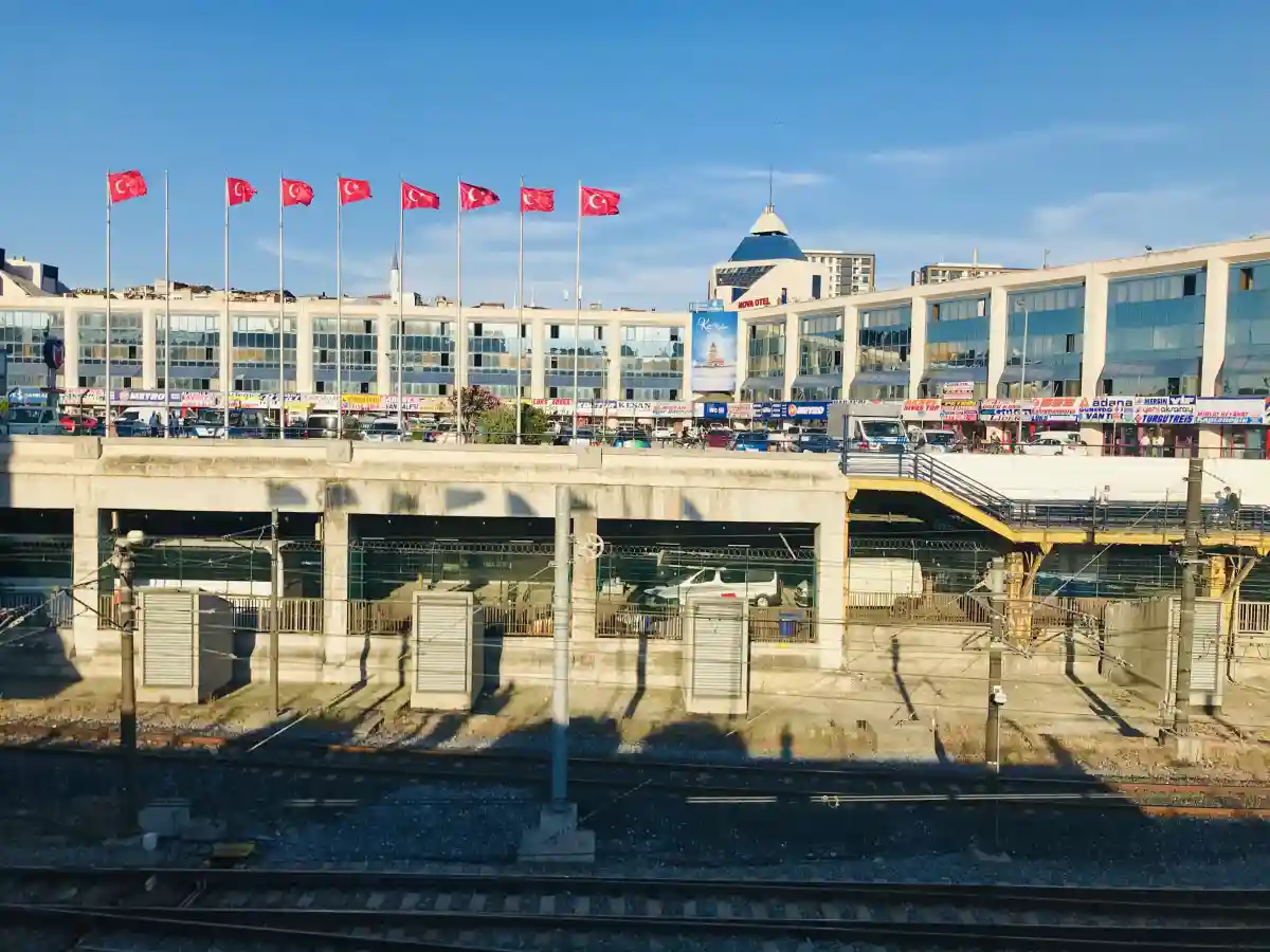 İstanbul Otogarı ve Terminal Farkı: Net Yanıt [2026] - Kapak Görseli